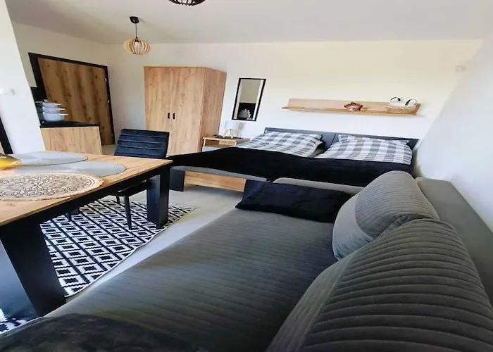 Lägenhet For 3 People, Mielenko