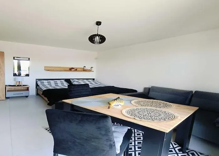 For 3 People, * Mielenko