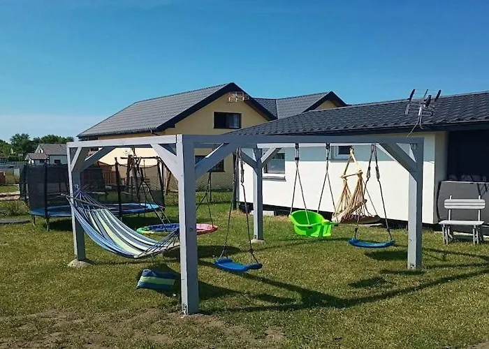 For 3 People, Lägenhet