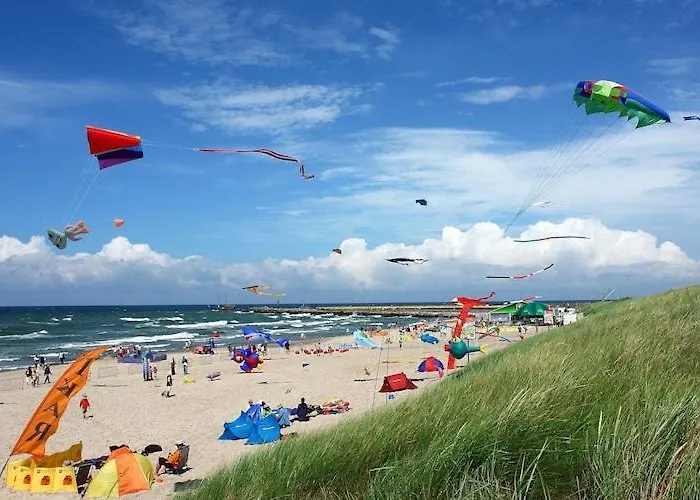 For 3 People, Lägenhet